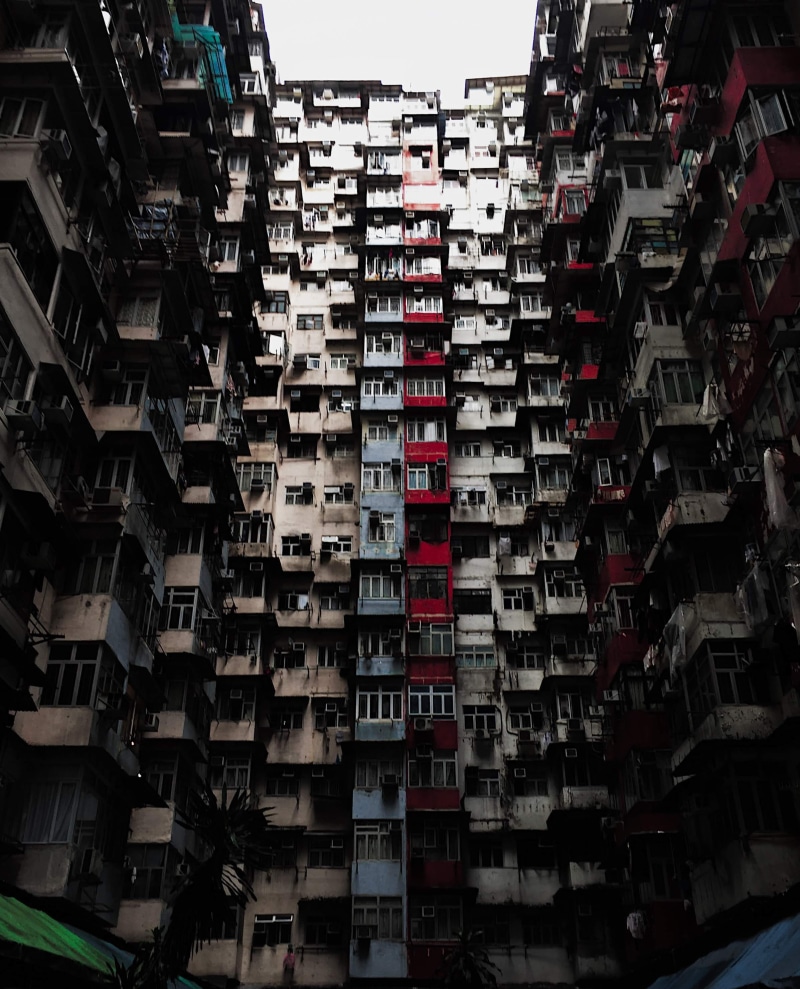 community, monster mansion, residential district, abundance, place, hong kong, sky, no people, hanging, city, apartment, city life, 2K, low angle view