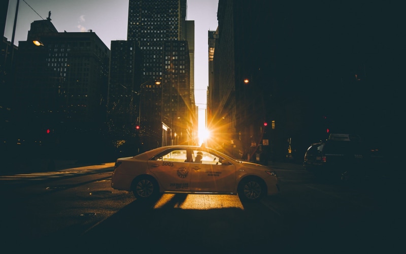 lens flare, mode of transportation, illuminated, sunlight, architecture, street, transportation, computer, traffic, nature, 1080P, car, motor vehicle