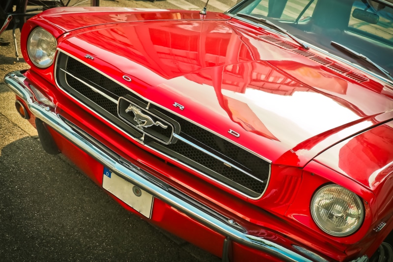 logo, transportation, vehicle, metallic, muscle car, day, retro, capacity, motor vehicle, rear, chrome plated, usa, brake light, horse, retro Styled, mode of transportation