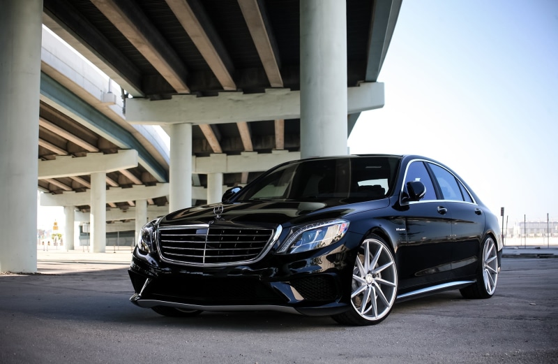 day, 1080P, retro styled, metal, stationary, S63 AMG, outdoors, mode of Transport, black, traffic, technology, business, no People, editorial, parking