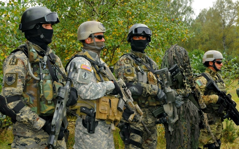man, security, flag, hood, headwear, teamwork, forest, sniper, army soldier, gloves, G36, assault, USA, people, jungle, weapon, army, Airbone, Special Force