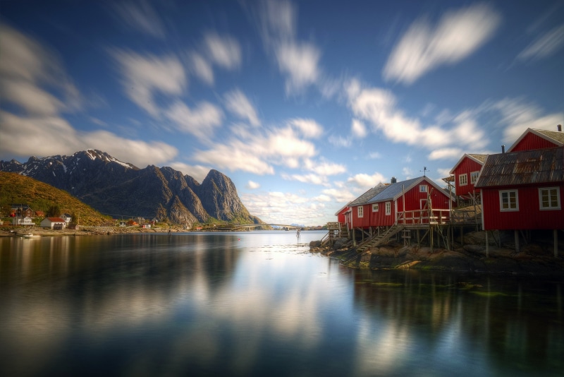 mountainer, slt, norway, moment, fjord, frozen, landscape, scandinavia, white houses, reine, red, 5K, outdoors, houses, stop, europe, white, house, green