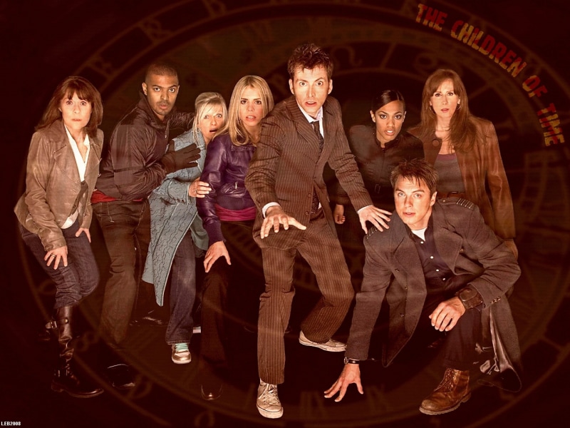 John Barrowman, Rose Tyler, standing, 2K, David Tennant, group of people, males, smiling, men, togetherness, people, full length, Doctor Who, women, The Doctor