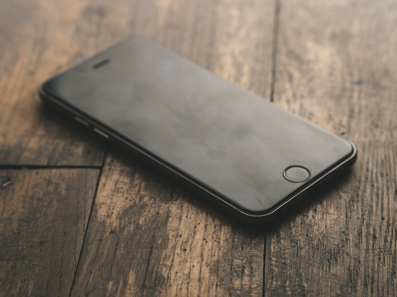 technology, communication, still life, smart, simplicity, wooden, no people, space, screen, business, cellphone, mobile, white color, single object, portable information device