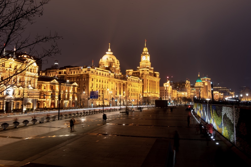city, history, town square, shanghai, street, place of worship, china, sky, built structure, 5K, night, the past, urban, spire, travel destinations, person