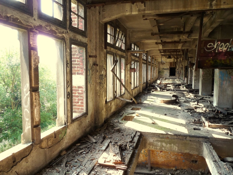 abandoned, window, indoors, old, built structure, day, sunlight, 2K, bad condition, history, no people, obsolete, ruin, architecture, deterioration, urbex