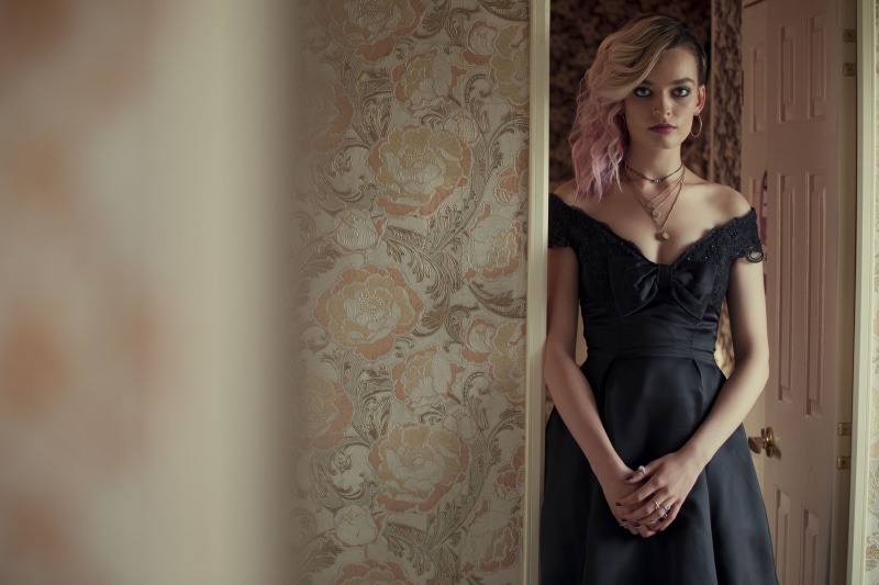 5K, Actresses, Actress, Two-Toned Hair, Emma Mackey, Black Dress, Necklace, English
