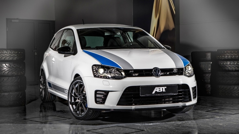 garage, luxury, wealth, vehicle, Volkswagen, no people, illuminated, mode of transportation, sports car, indoors, land vehicle, car, motor vehicle, front view