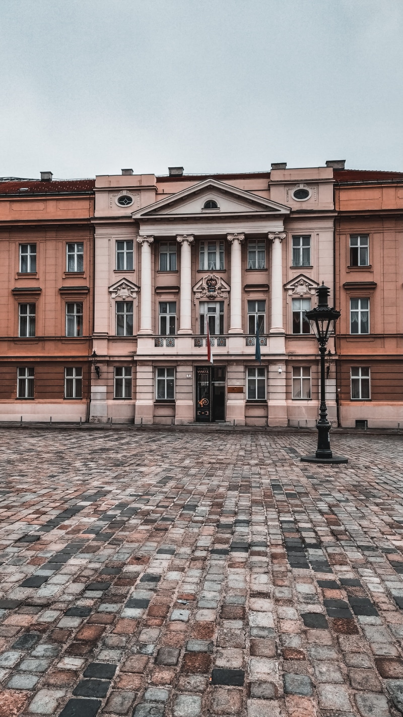 brick, walkway, urban, croatia, mansion, street, house, pavament, side by side, apartment, brown, low angle view, pavement, built structure, clear sky