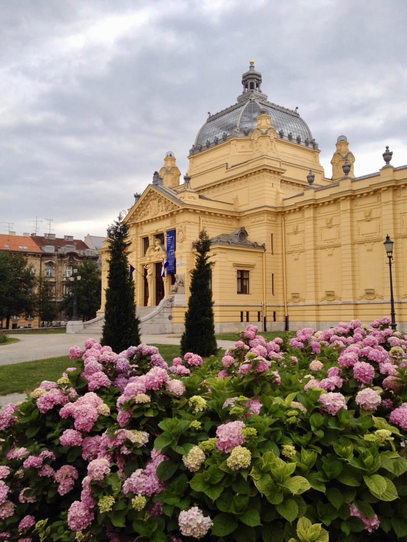 nature, fragility, flowering plant, growth, outdoors, art pavilion in zagreb, vulnerability, zagreb, cloud - sky, the past, building exterior, croatia