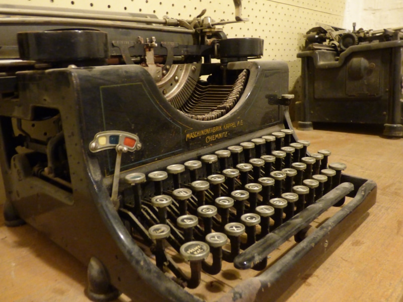 typing, retro Styled, paper, machine, keys, german, writer, machinery, author, communication, 4K, technology, writing, the past, retro, old, document