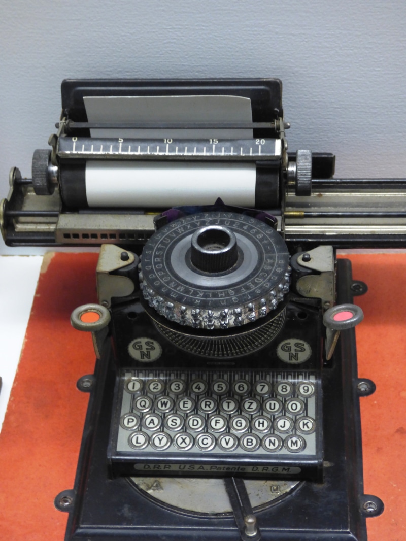 still life, Font, machinery, poem, retro styled, old-fashioned, letters, the past, text, communication, Typewriter, book, to write, Print, analog, indoors