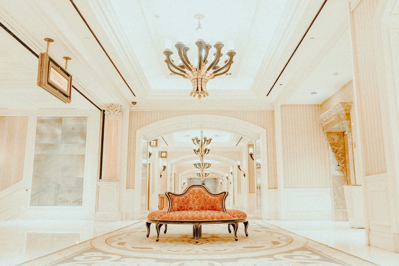 orange, perspective, old, room, chair, decor, strip, sign, light, indoors, flooring, carpet, interior design, 4K, decoration, caesars palace, hall, luxury