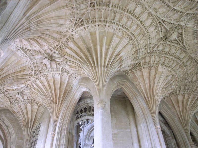 pattern, indoors, ornate, tourism, gothic style, built structure, architecture, 2K, ceiling, travel destinations, church, architectural column, no people