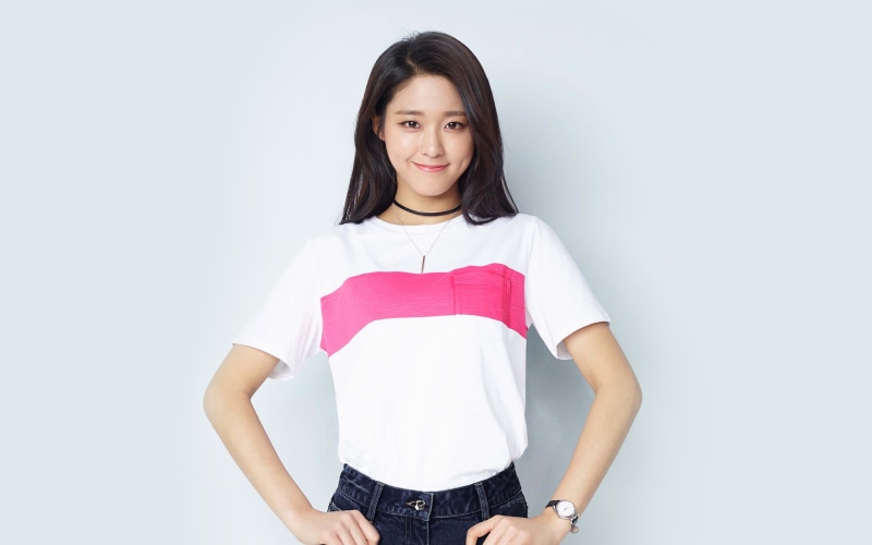 4K, studio shot, young women, young adult, looking at camera, hairstyle, one person, seolhyun, kpop, standing, casual clothing, portrait, women, happiness