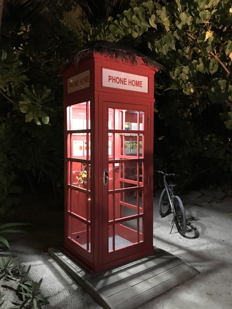 cabin, connection, city, tree, phone, nature, kiosk, technology, black, western script, telephone, beside, booth, convenience, plant, telephone booth, red