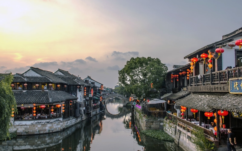nautical vessel, nature, building, waterfront, house, china, built structure, reflection, shaoxing, incidental people, architecture, transportation, illuminated