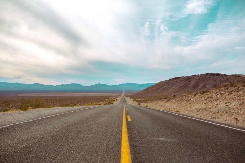 extreme Terrain, california, desert, highway, no People, landscape, double yellow line, road marking, curve, mountains, day, non-urban scene, outdoors