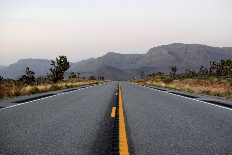 mountain Range, street, summer, road, landscape, the way forward, lines, travel, mountain, dividing Line, beauty In Nature, outdoors, 5K, empty road, transportation