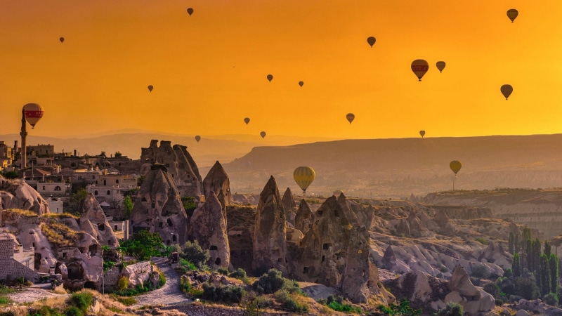 village, Cappadocia, orange sky, landscape, ancient, hot air balloons, 1080P
