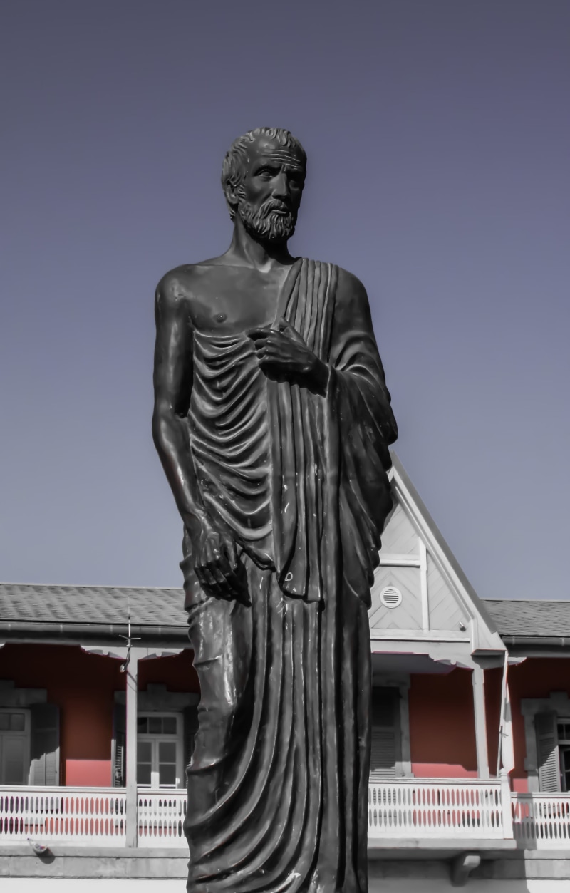 no people, sky, day, Thinker, ancient, statue, Philosopher, low angle view, male likeness, philosophy, representation, built structure, 4K, monument, building