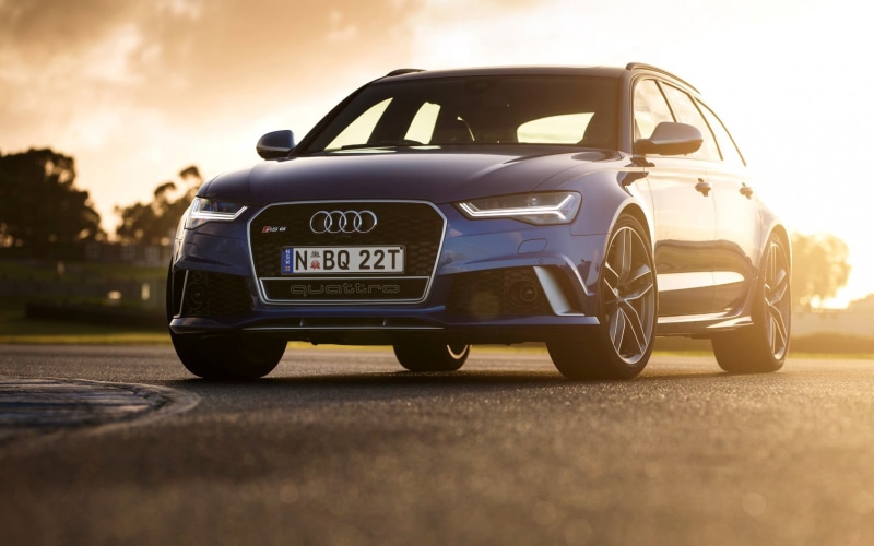sport, au-spec, luxury, parking Lot, close-up, small, city, no People, bMW, transportation, audi, engine, street, number, motor Vehicle, sunlight, rs6