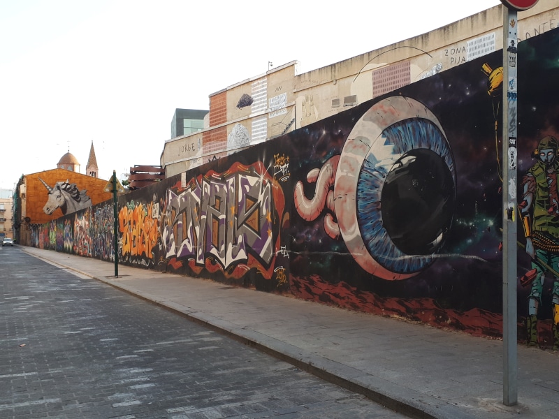 day, mode of transportation, transportation, outdoors, track, no people, rail transportation, abandoned, 4K, valencia, connection, sky, train, street art