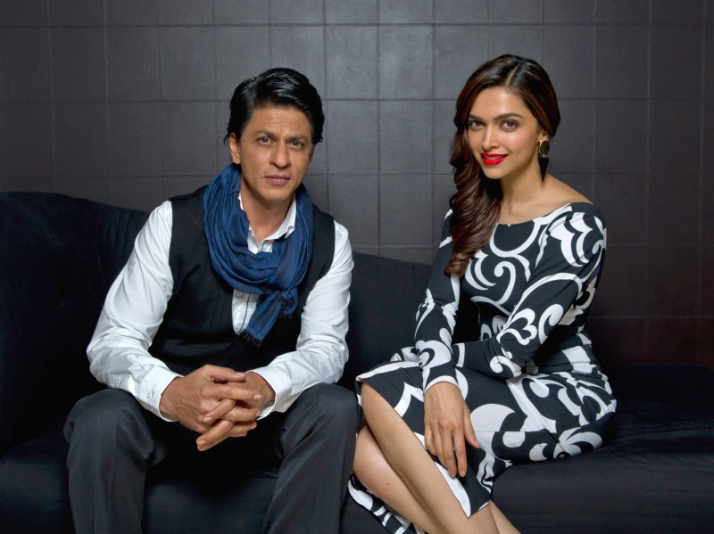 Shah Rukh Khan, Deepika Padukone, Bollywood, 2K