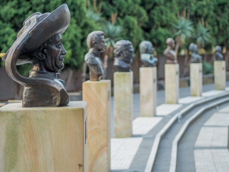 cemetery, 4K, statue, human, government, stone material, fir, representation, plywood, art, water, grave, no people, tree, sculpture, art and craft, banister