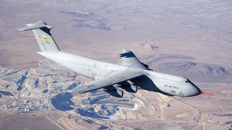 military, flying, animal, Lockheed C-5 Galaxy, 1080P, high angle view, landscape, air force, black, land, aircraft, animal themes, environment, nature