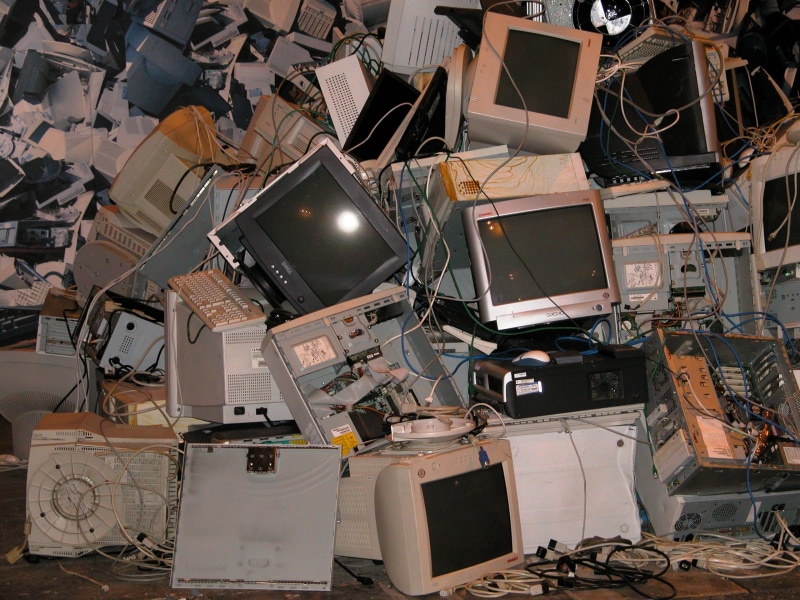 pc, ruined, monitor, large group of objects, creativity, electrical equipment, lot, waste, technology, abundance, communication, old, 2K, crt, computer