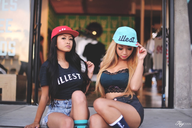 together, asian, women, legs, legs together, 1080P, shorts, sitting, jean shorts, jean