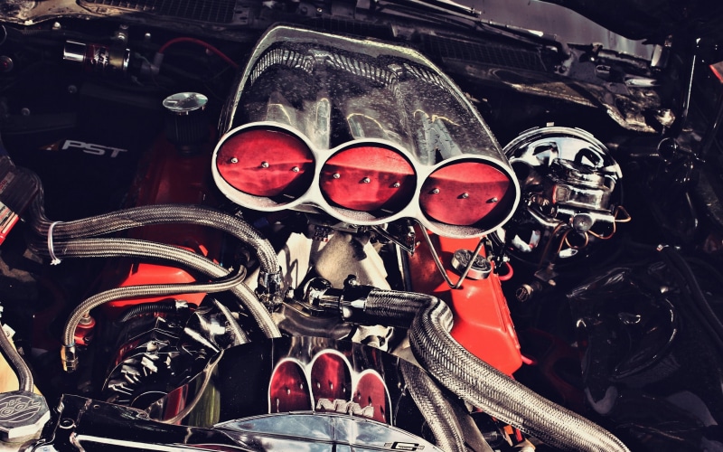still life, no people, indoors, transportation, 2K, stack, car, mode of transportation, bay, engine, red, abandoned, land vehicle, shopping, vehicle, machinery