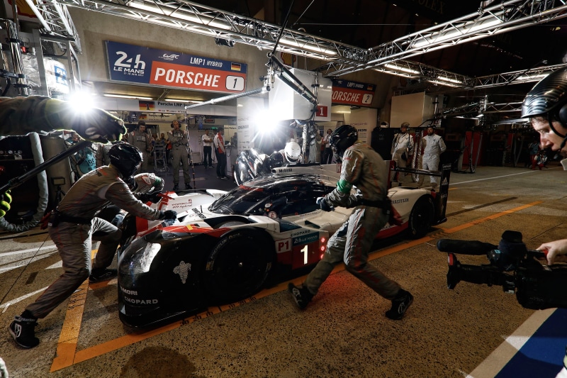 people, race, police force, law, land vehicle, violence, wec, real people, 9r9-17, mode of transportation, 1080P, car, porsche, men, 2017, endurance, city