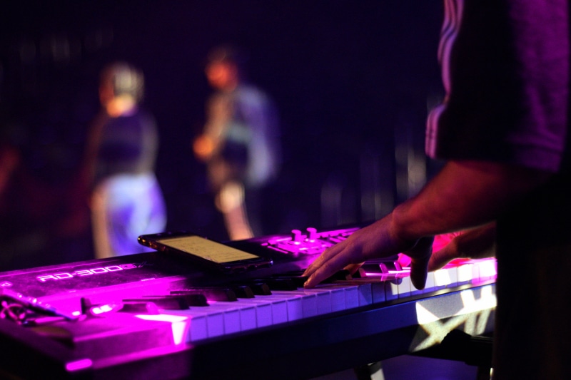 record, leisure activities, human, write, club dj, songs, boy playing keyboard, 5K, playing, dj, clubbing, music, arts culture and entertainment, disco dancing
