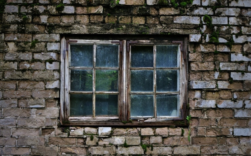 outdoors, glass - material, reflection, old, day, bricks, closed, building, 720P, wall, building exterior, window, window frame, no people, architecture