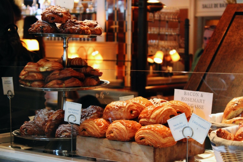 retail display, indoors, sweet, snack, public domain, temptation, french food, window, variation, retail, store, baked pastry item, small business, bakery