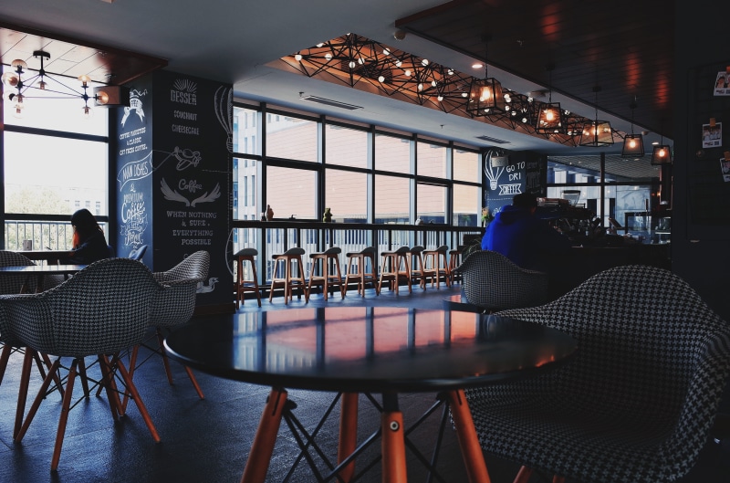 indoors, ceiling, 4K, restaurant, cafeteria, person, transparent, table, illuminated, no people, lighting equipment, wood, interior design, empty, dining table
