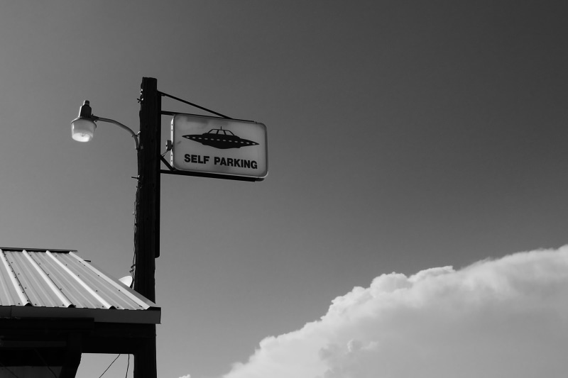 road, spacecraft, outdoors, united, area, america, direction, road sign, flying, symbol, saucer, security, 51, arrow symbol, Alien, lighting equipment