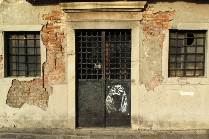 outdoors, 4K, window, path, door, stencil, graffiti, security, flagstone, wall - building feature, sidewalk, walkway, brick, curtain, facade, closed, building