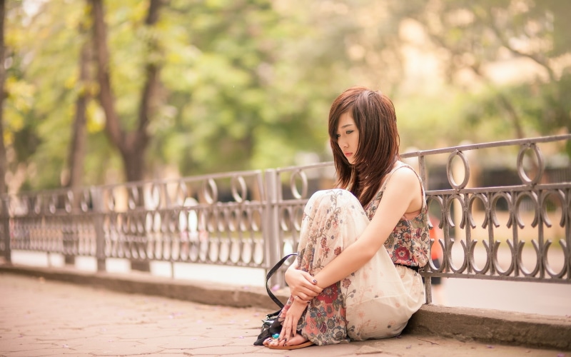 Sit, Girl, Asian, Sadness, Street, 2K