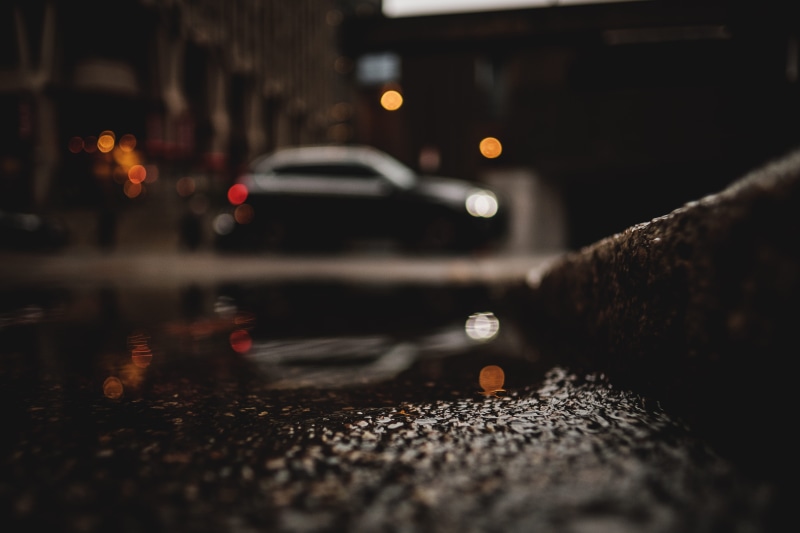 reflection, 5K, city street, close-up, evening, car, night, rain, street, surface level, mode of transportation, blur, water, city, land vehicle, gutter