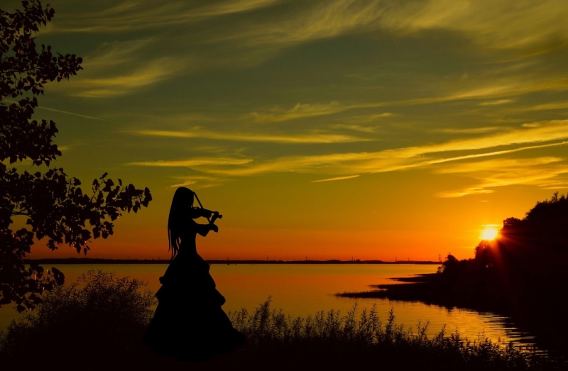 single, string, posing, lake, classy clothes, woman, romance, tranquil scene, hair, 1080P, expression, horizontal, cloud - sky, orange color, women, evening