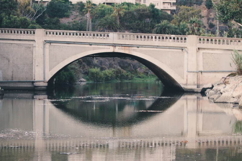 reflection, arch, transportation, leafed, river, architecture, nature, bridge - man made structure, photo, built structure, green, outdoors, day, waterfront