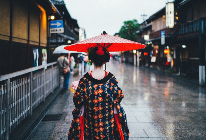 one person, rainy, follow, protection, umbrella, real people, walking, clothing, outdoors, women, kyoto, color, woman, geisha, city, holding, wet, back