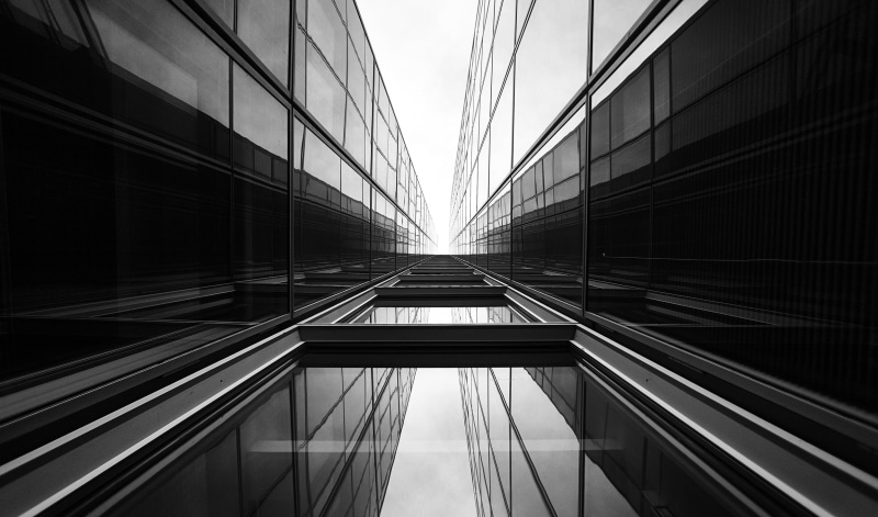 built Structure, vanishing Point, bandw, grayscale, Düsseldorf, architecture, urban Scene, modern, reflections, photography, futuristic, business, highrise building