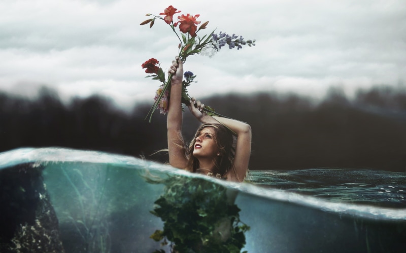 Water, Pictures, 2K, Girl, Flowers, Creative, Hold