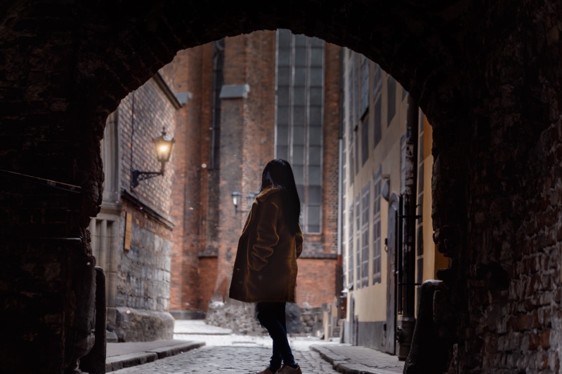 architecture, person, woman, dark, tunnel, urban, window, 4K, alley, wear, walking, three quarter length, light, leisure activity, outdoors, street, wall
