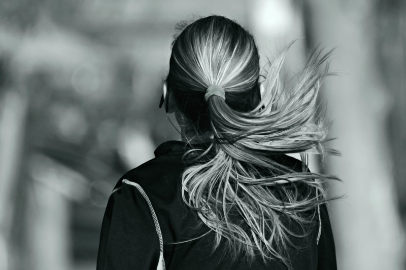 casual clothing, day, hairstyle, woman, obscured face, real people, from behind, hair, exercise, one person, young women, focus on foreground, healthy
