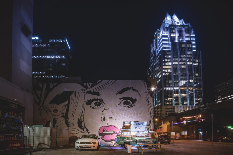 city, residential district, painting, car, ford, architecture, communication, grafiti, stall, building Exterior, mural, building, street, traffic, portrait